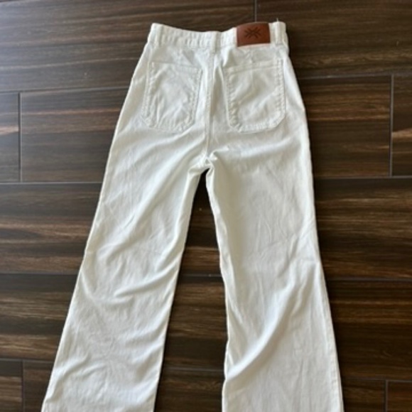 White Jeans - United Colors of Benetton size 4 - Picture 2 of 2